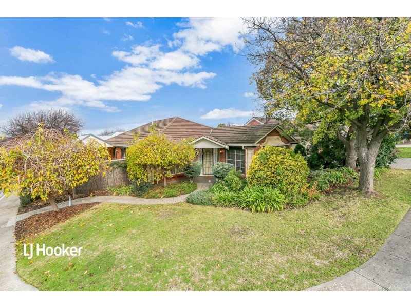 6 Stillwell Court, Greenwith SA 5125