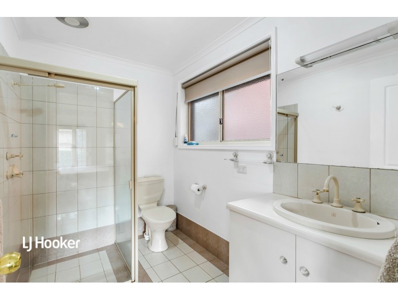 6 Stillwell Court, Greenwith SA 5125