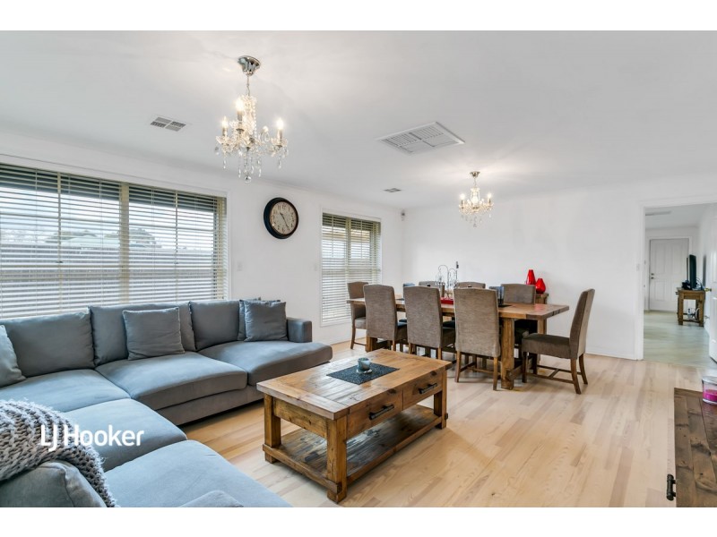 6 Stillwell Court, Greenwith SA 5125