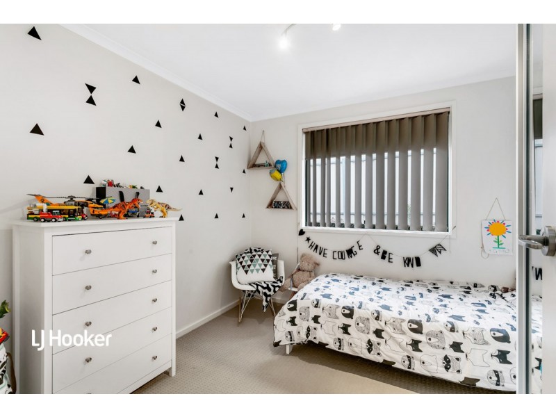 16 Dalrymple Way, Greenwith SA 5125