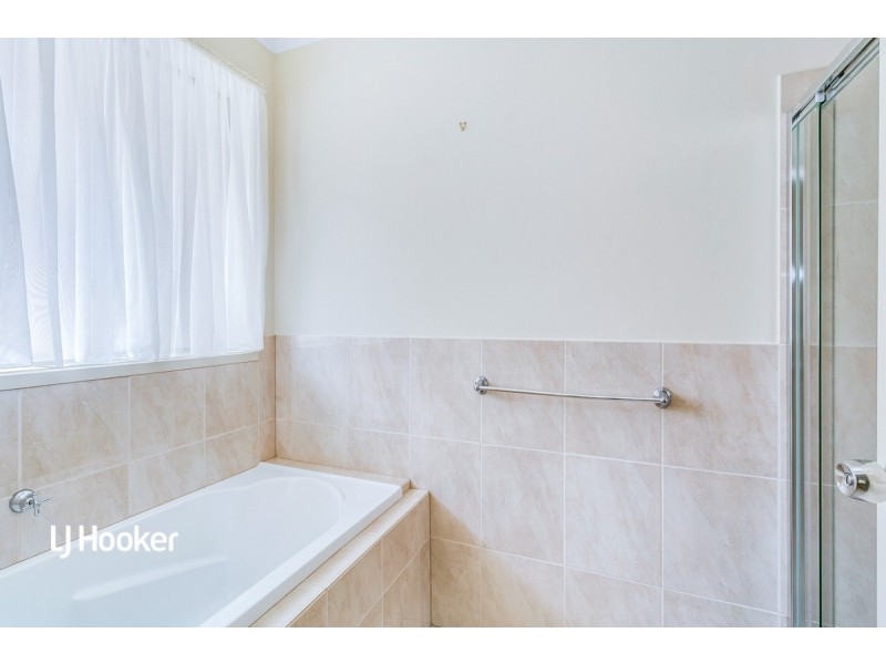19 Gerlach Grove, Evanston Park SA 5116