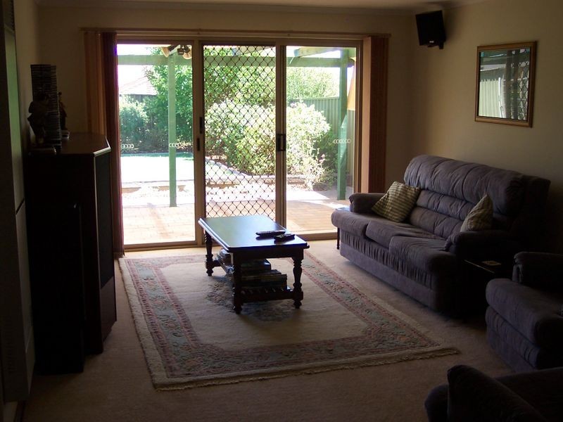 4 Samuel Court, Greenwith SA 5125