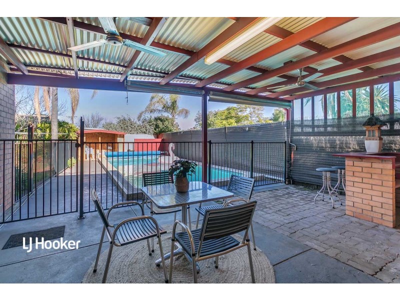 16 Kelleway Street, Parafield Gardens SA 5107