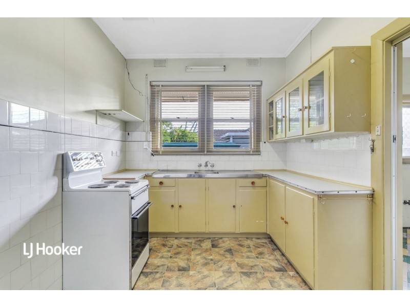 24 Goodall Crescent, Salisbury SA 5108