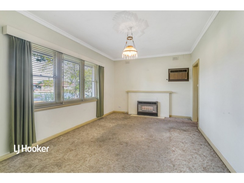 24 Goodall Crescent, Salisbury SA 5108