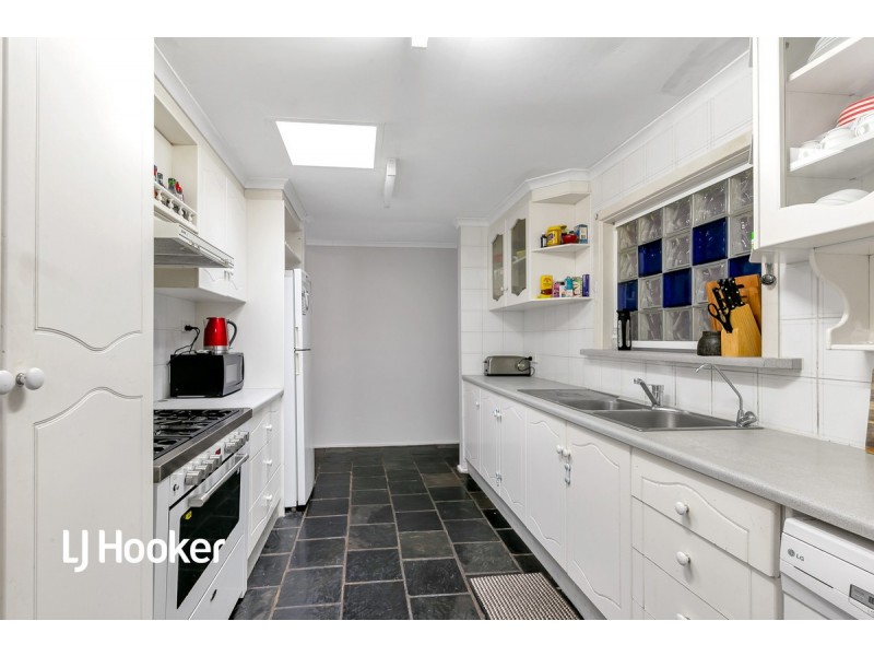 35 Christine Avenue, Hillbank SA 5112