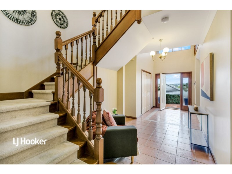 23 Rochester Crescent, Golden Grove SA 5125