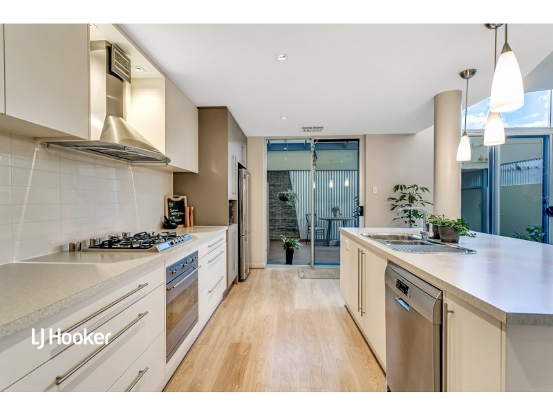 7 Chapel Lane, Mawson Lakes SA 5095