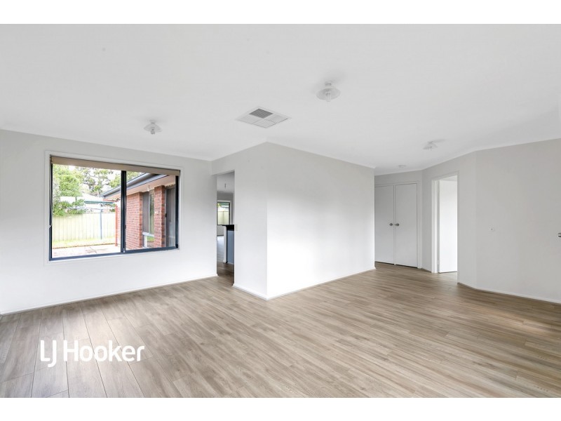 4 Hobart Court, Salisbury Heights SA 5109