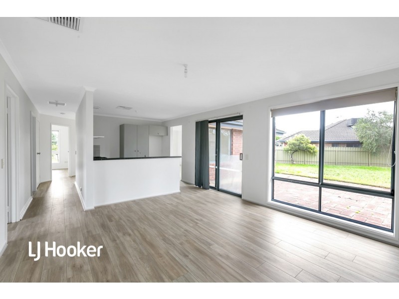 4 Hobart Court, Salisbury Heights SA 5109