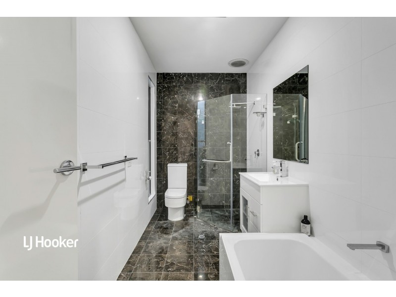 14 Marcella Lane, Mawson Lakes SA 5095