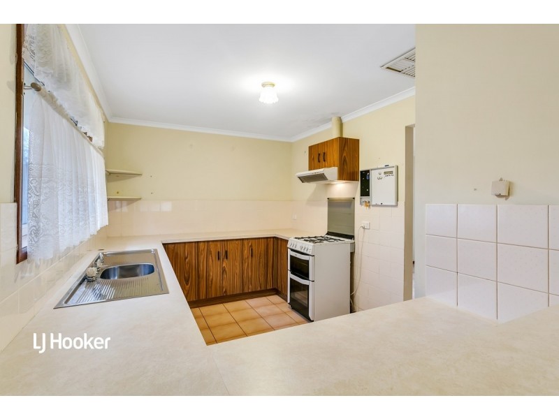 8 Law Court, Greenwith SA 5125