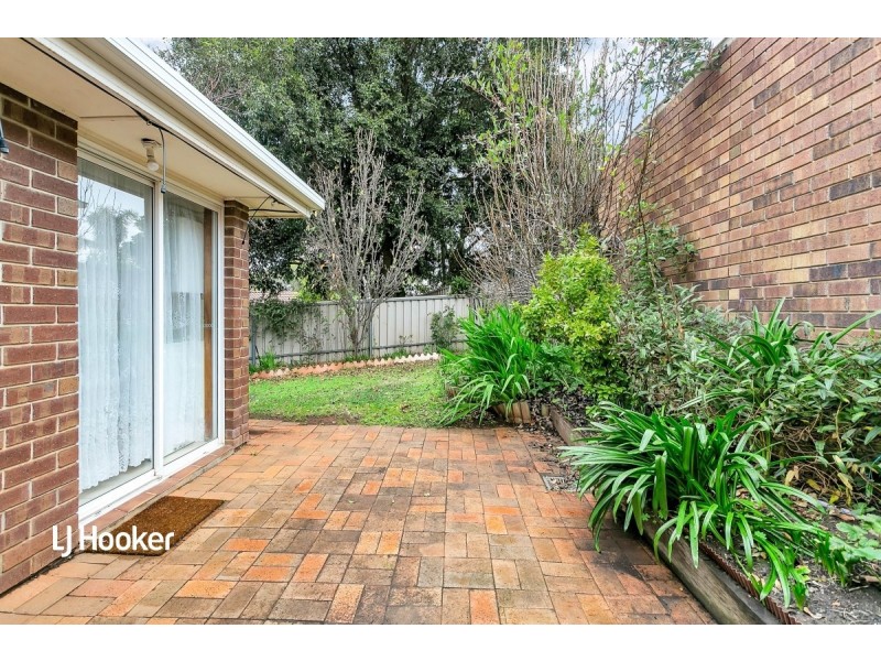 8 Law Court, Greenwith SA 5125