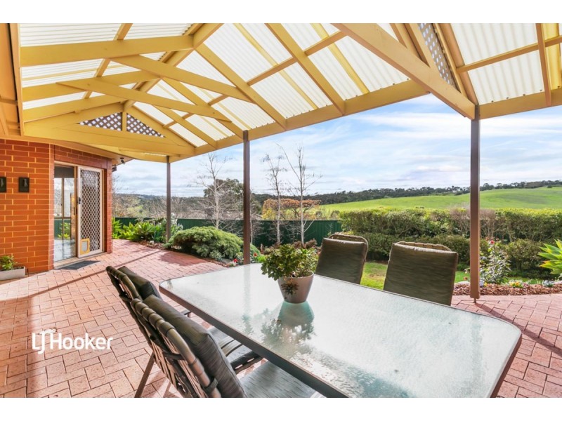 32 Holbrook Crescent, Greenwith SA 5125