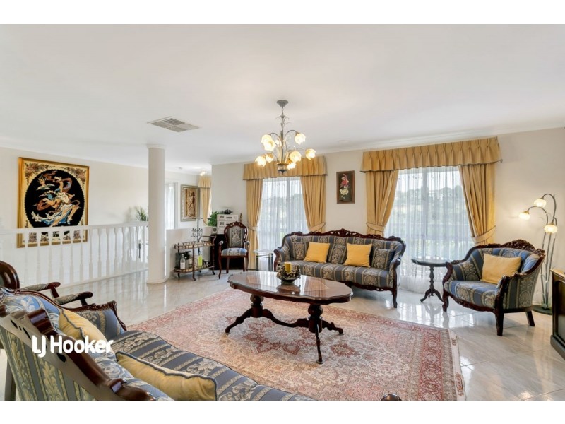 5 Winchester Crescent, Golden Grove SA 5125