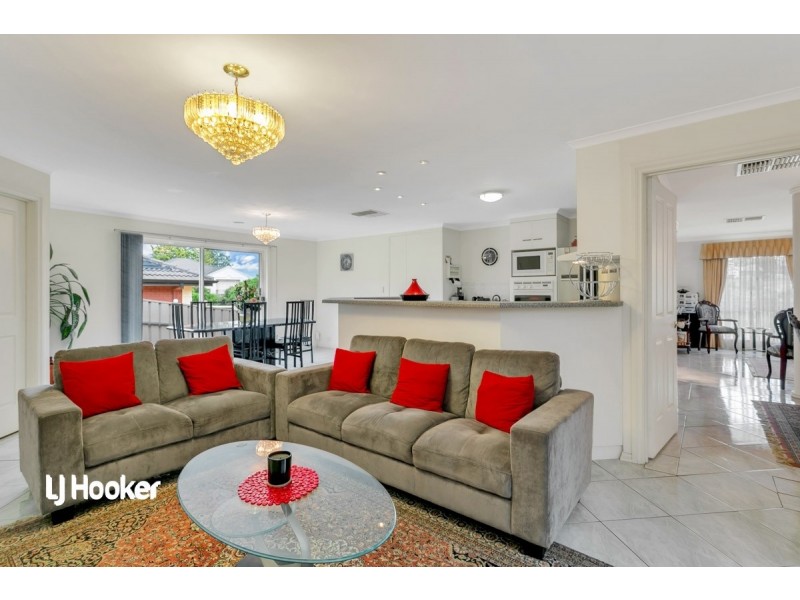 5 Winchester Crescent, Golden Grove SA 5125