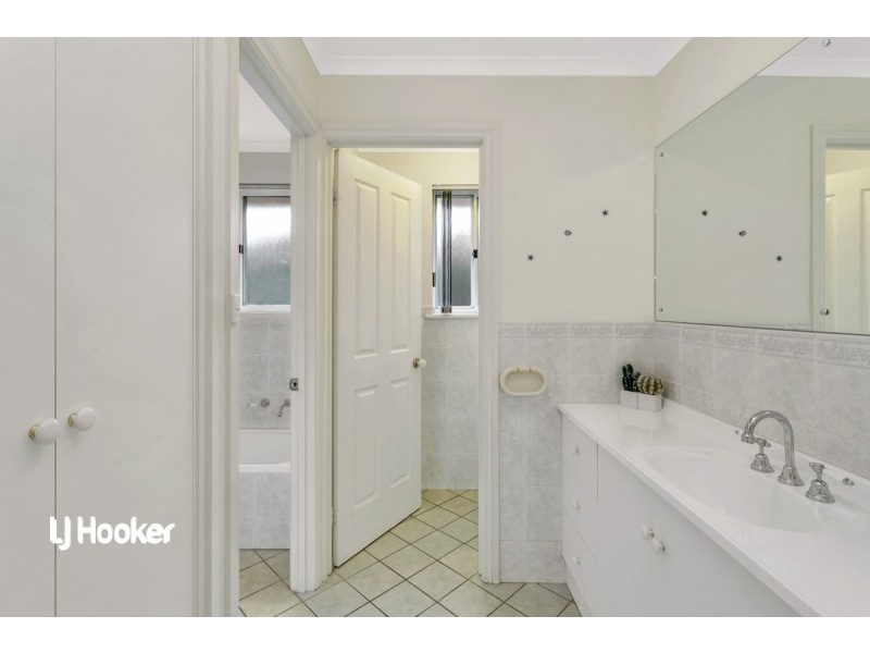 5 Winchester Crescent, Golden Grove SA 5125