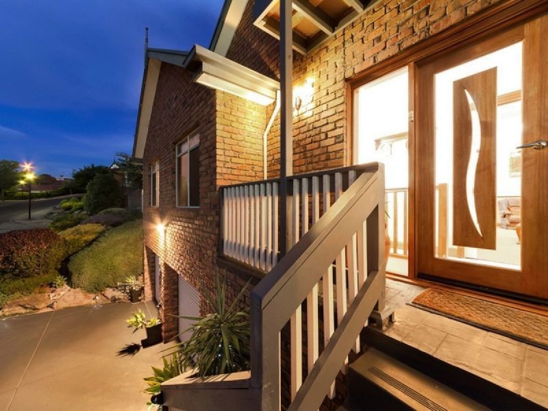 11 Hudson Lowe Drive, Greenwith SA 5125