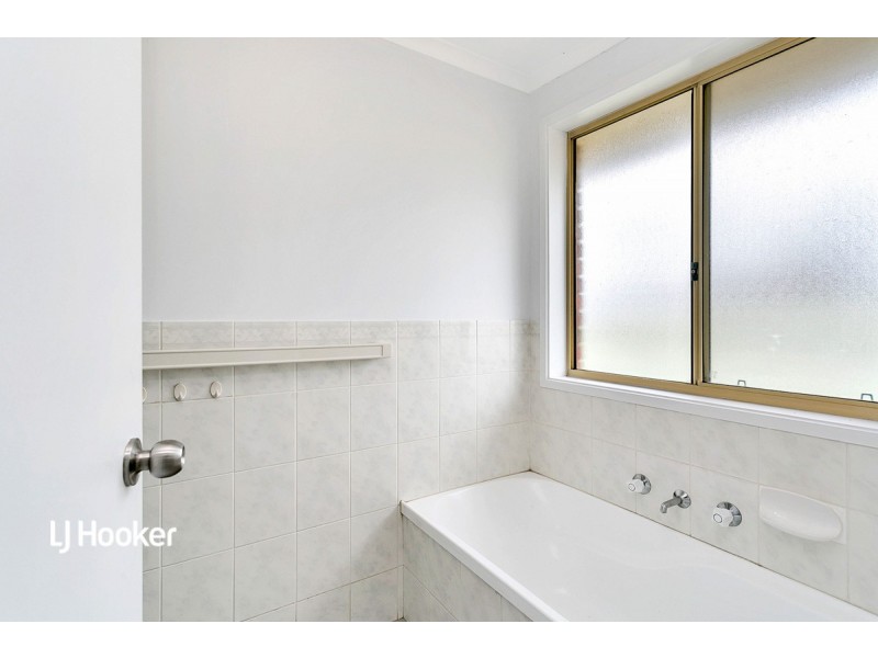 1 Ash Court, Paralowie SA 5108