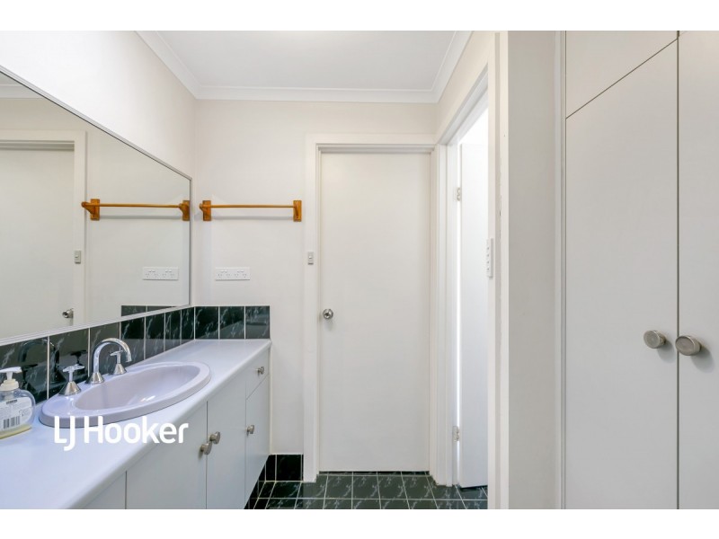 11 Whitelaws Court, Angle Vale SA 5117