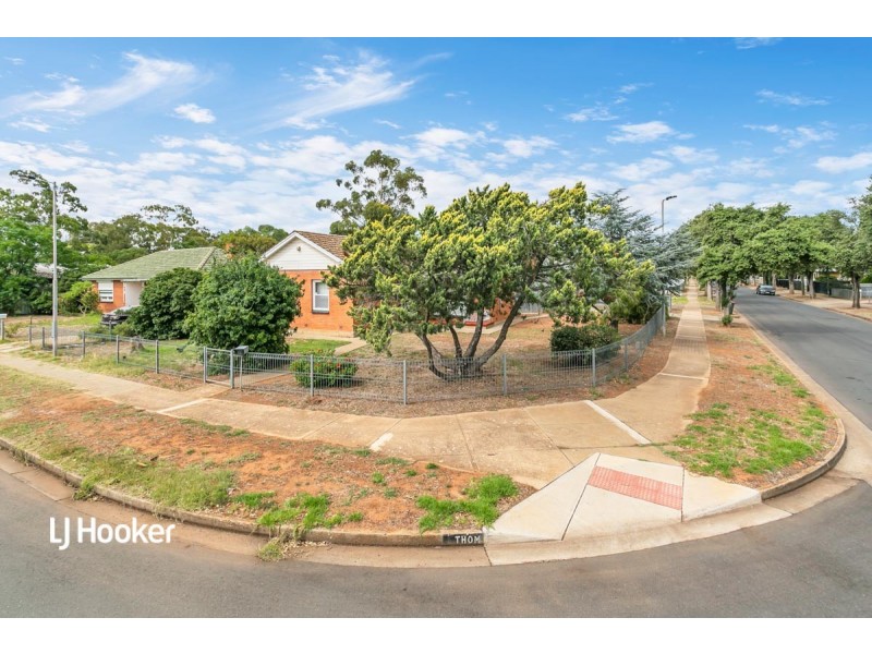 2 Thompson Street, Elizabeth South SA 5112