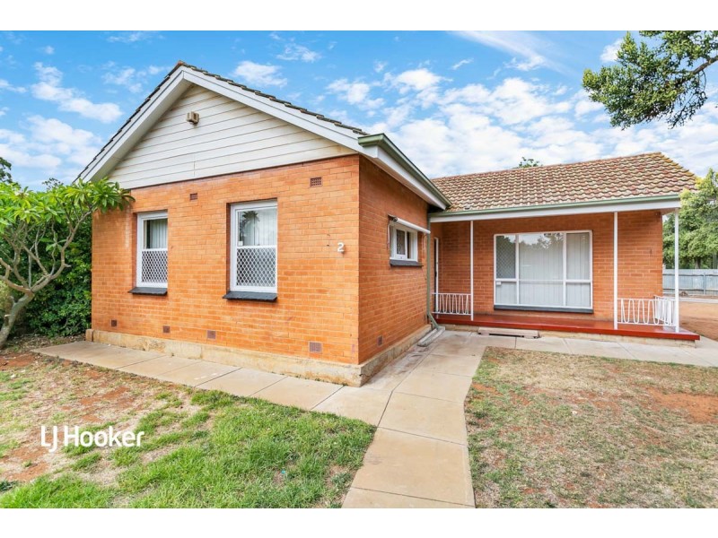 2 Thompson Street, Elizabeth South SA 5112