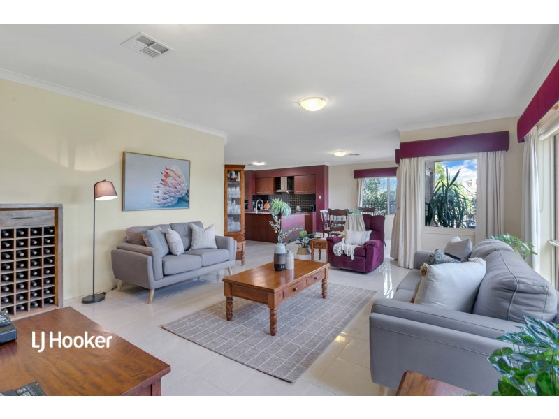 13 Antigua Court, Mawson Lakes SA 5095