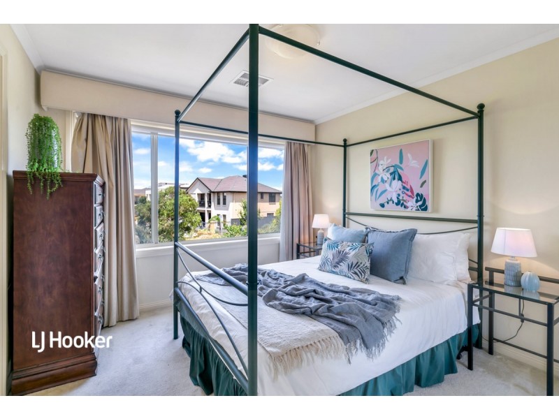 13 Antigua Court, Mawson Lakes SA 5095