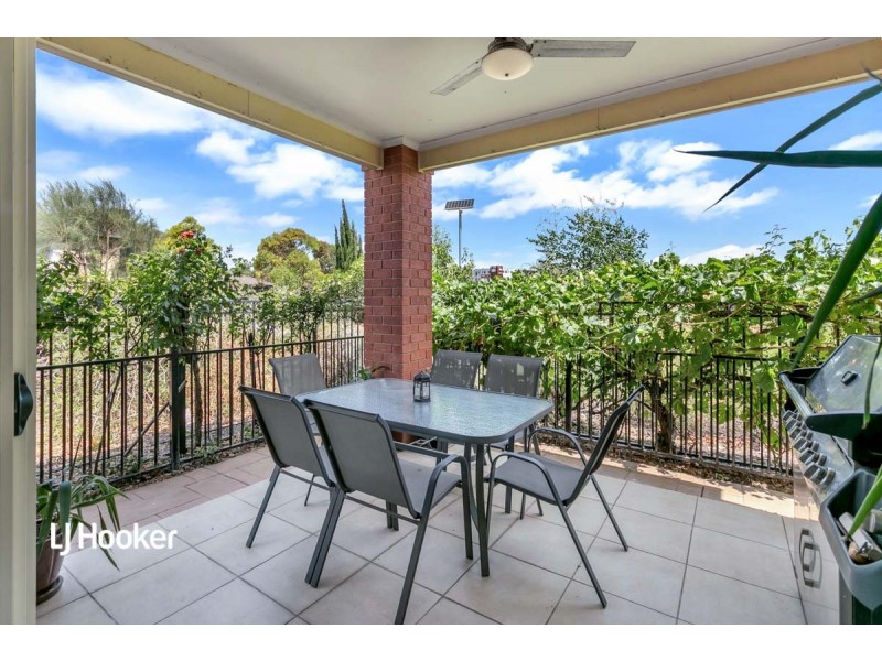 13 Antigua Court, Mawson Lakes SA 5095