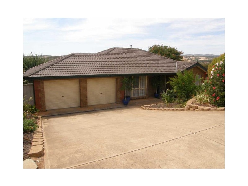 2 Callara Close, Greenwith SA 5125