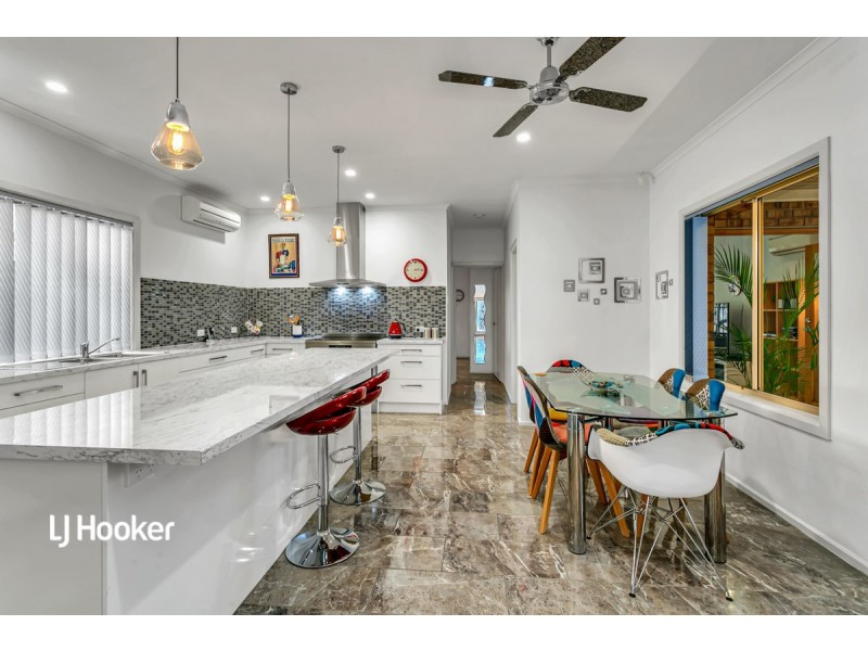 10 Antigua Court, Mawson Lakes SA 5095