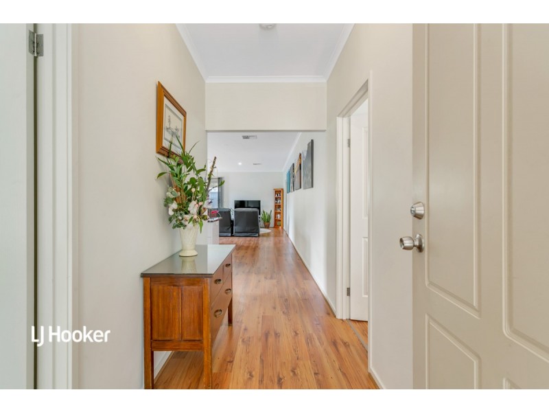 24 David Street, Vista SA 5091