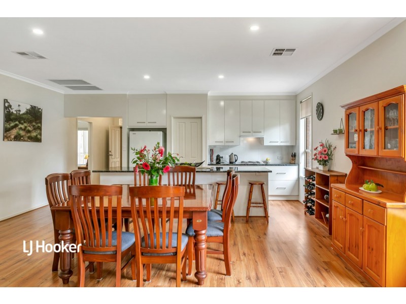 24 David Street, Vista SA 5091