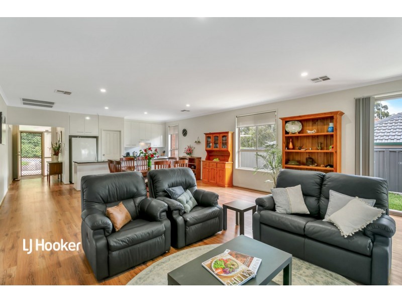 24 David Street, Vista SA 5091