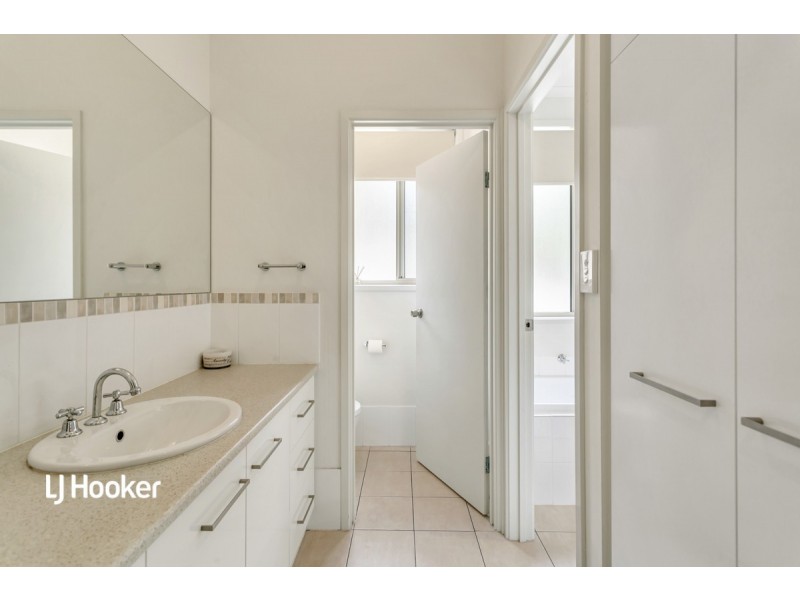 24 David Street, Vista SA 5091