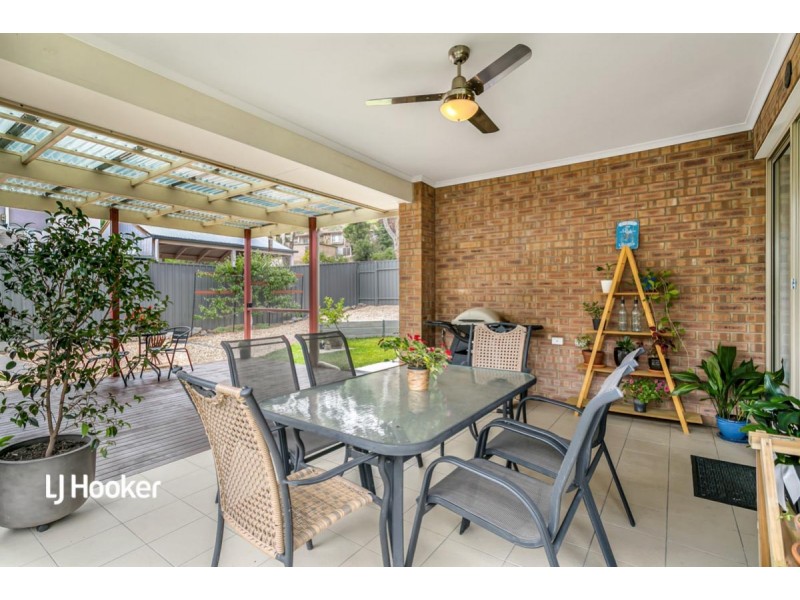 24 David Street, Vista SA 5091