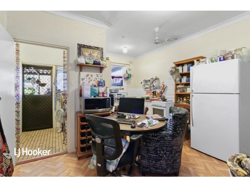 31 Grateley Street, Elizabeth Grove SA 5112