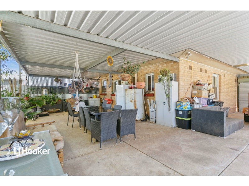 31 Grateley Street, Elizabeth Grove SA 5112