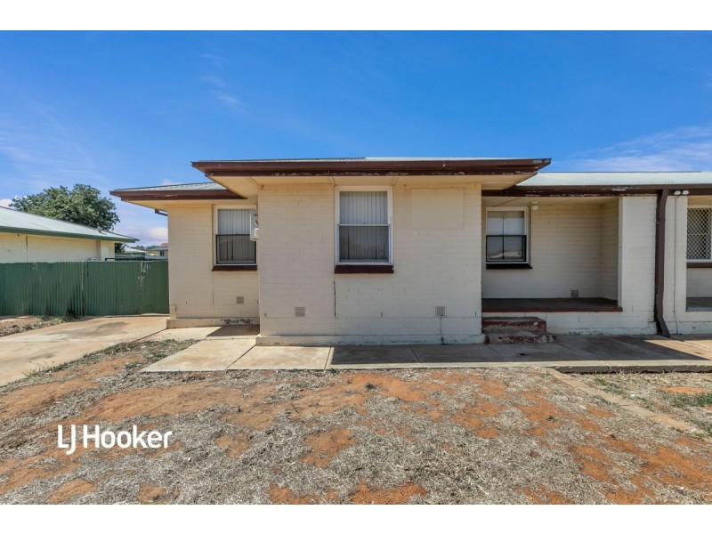 5 Moulds Crescent, Smithfield SA 5114