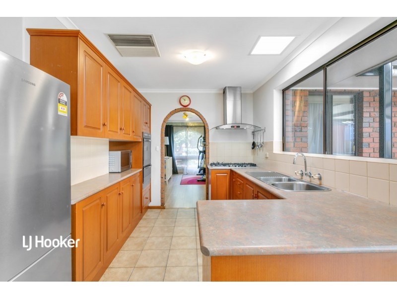 24 Yurlondi Drive, Surrey Downs SA 5126