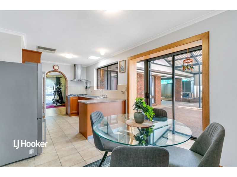 24 Yurlondi Drive, Surrey Downs SA 5126