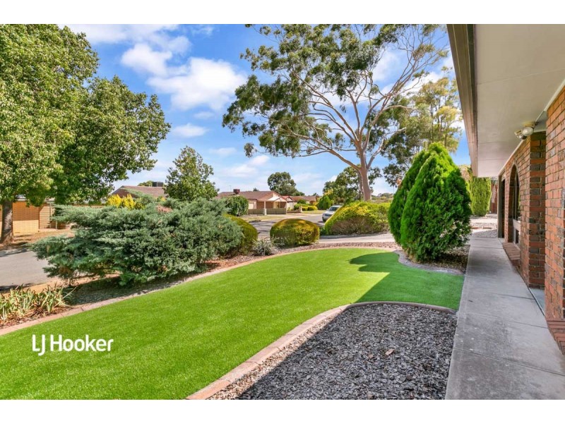 24 Yurlondi Drive, Surrey Downs SA 5126