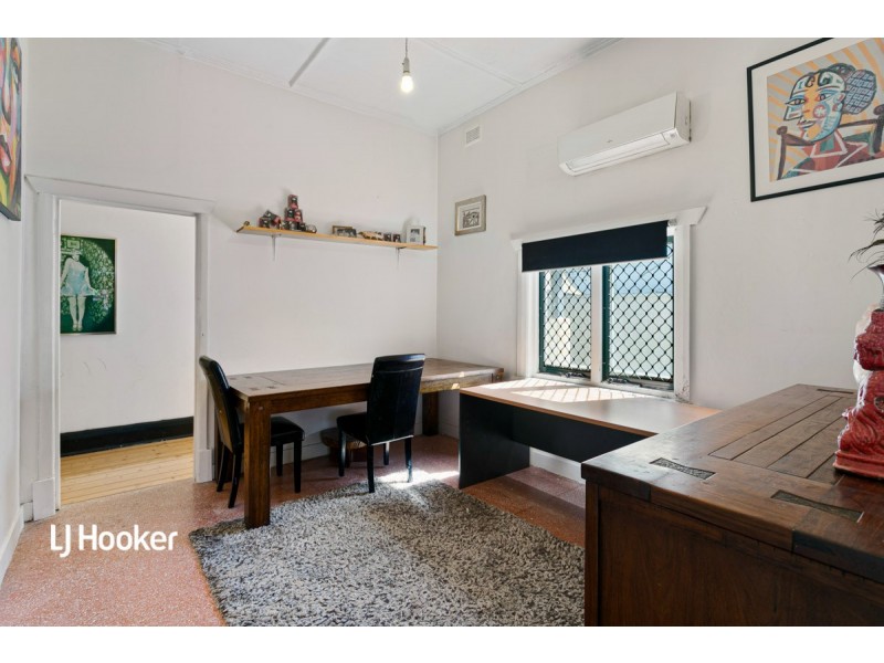 10 Penola Street, Kilkenny SA 5009