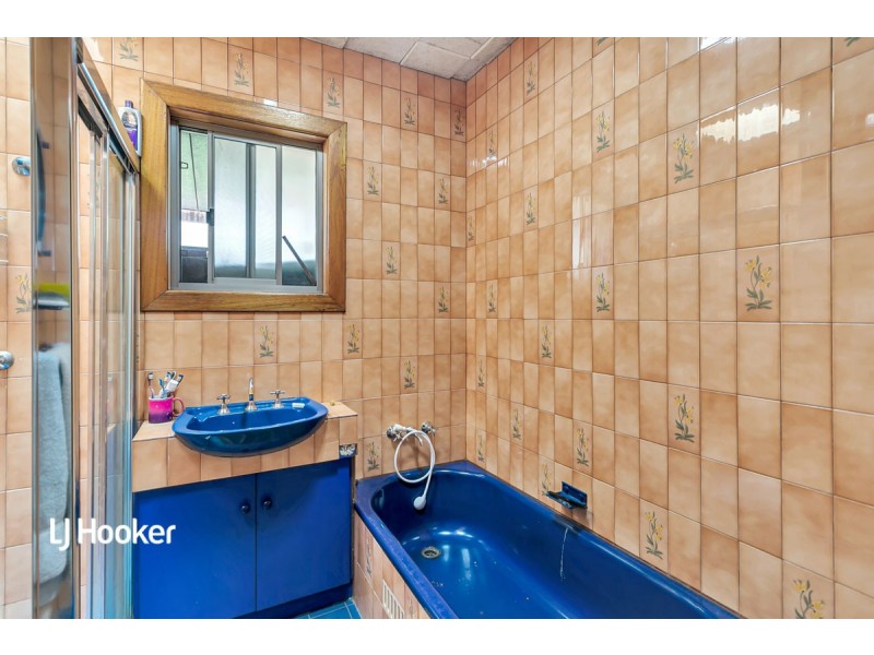 7 Robins Street, Elizabeth Downs SA 5113