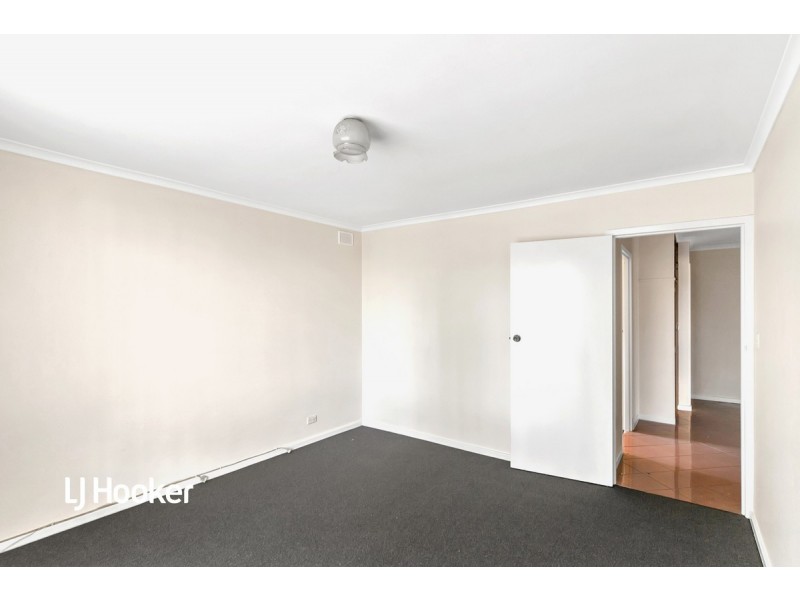 15 Gainsborough Street, Salisbury Downs SA 5108