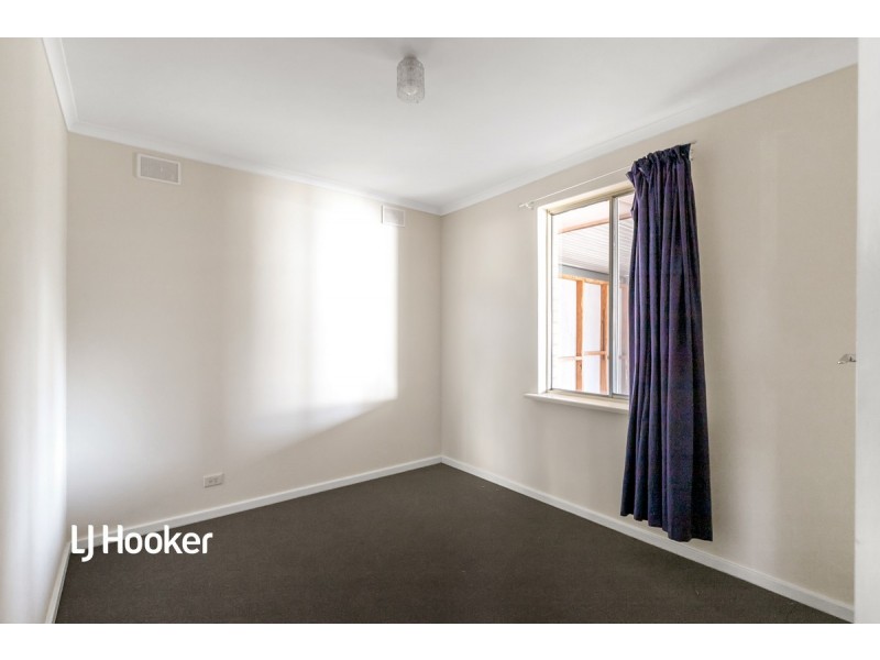 15 Gainsborough Street, Salisbury Downs SA 5108