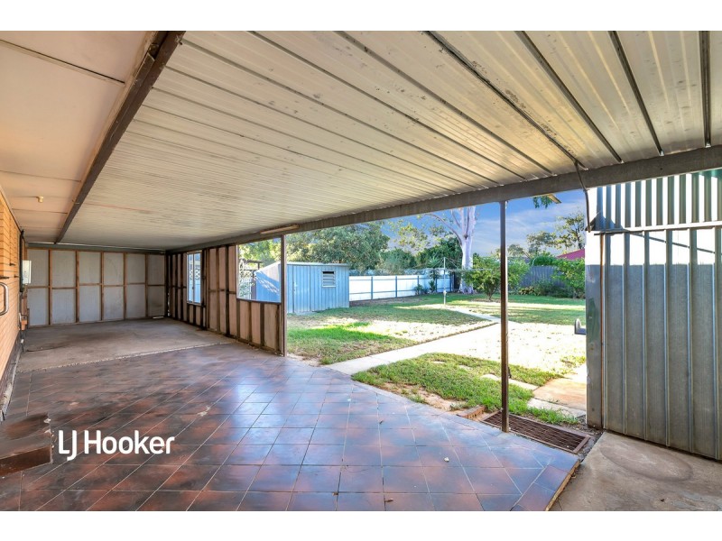 15 Gainsborough Street, Salisbury Downs SA 5108