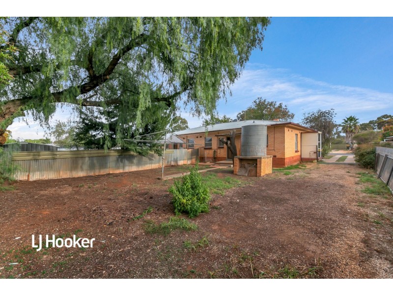 17 Forrestall Road, Elizabeth Downs SA 5113