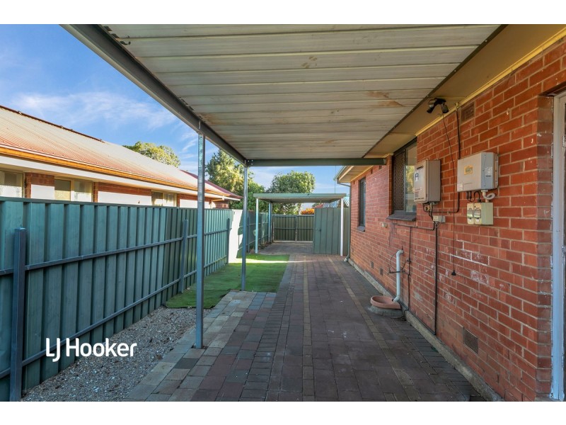 8 Atkinson Road, Elizabeth Downs SA 5113