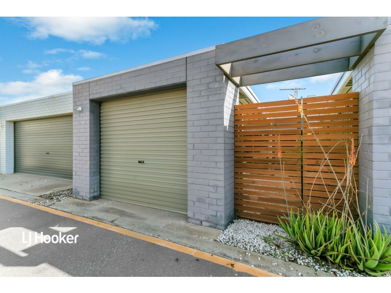 14 Hindmarsh Circuit, Mawson Lakes SA 5095